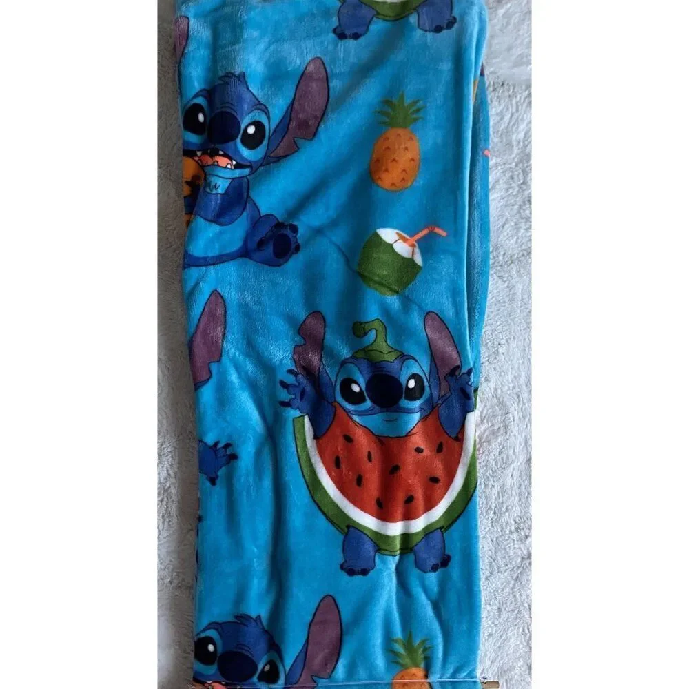 Disney Stitch Tropical Pineapple Coconut Soft Throw Blanket 50” X 70